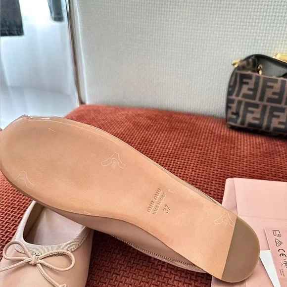 Miu Miu Women’s ballet size 37 - Picture 5 of 9